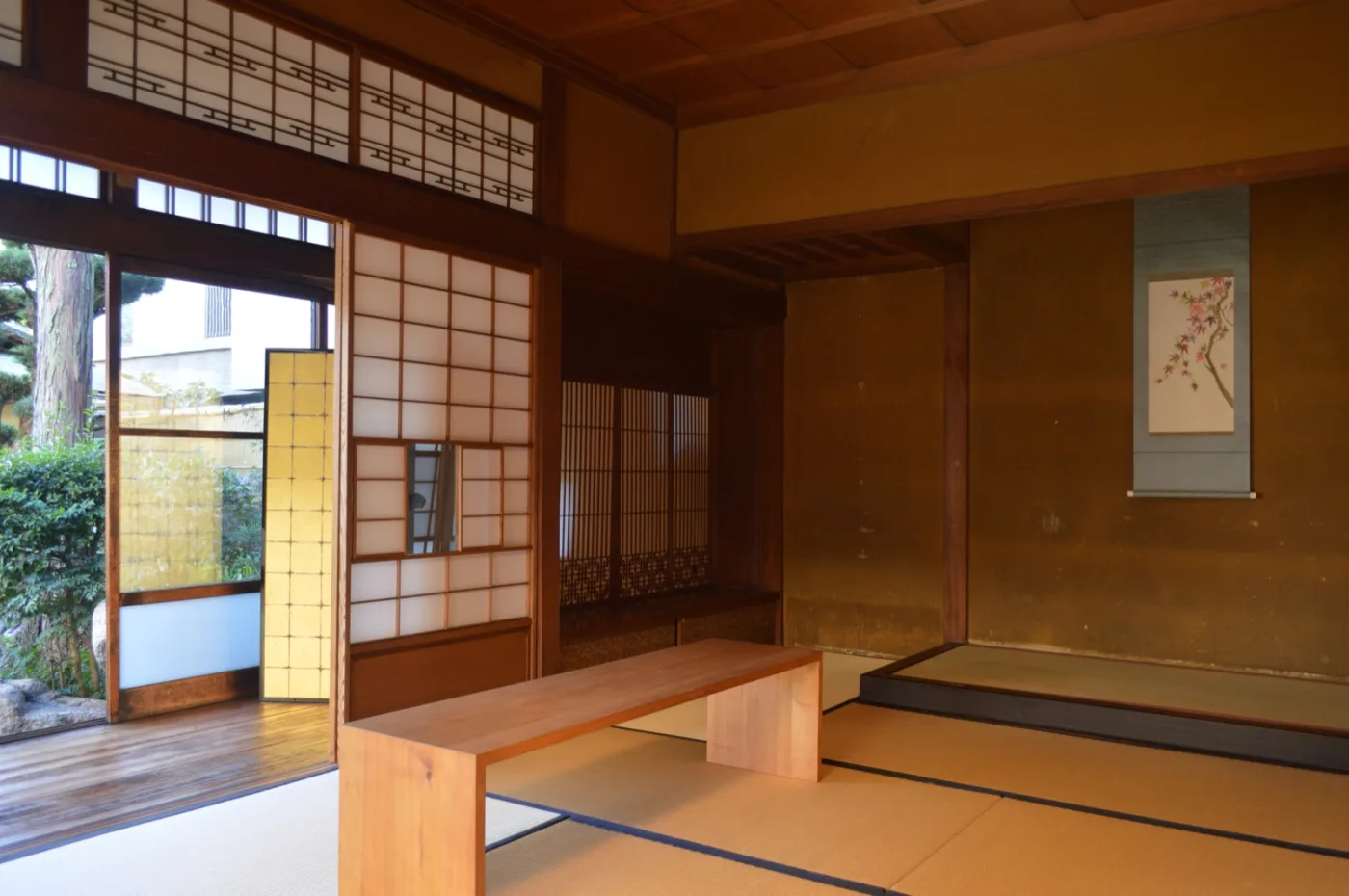 アクセス